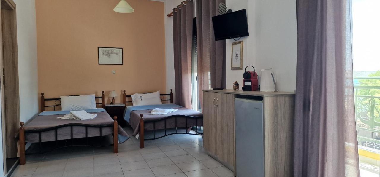 By Captains Studio Apartment เอียราเปตรา ภายนอก รูปภาพ