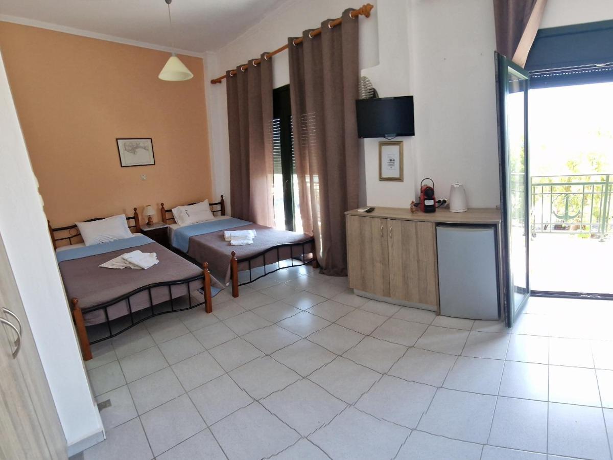 By Captains Studio Apartment เอียราเปตรา ภายนอก รูปภาพ