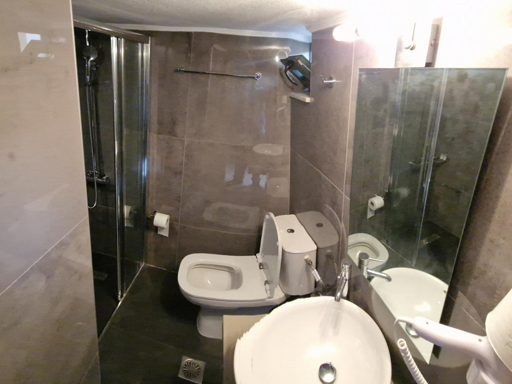 By Captains Studio Apartment เอียราเปตรา ห้อง รูปภาพ
